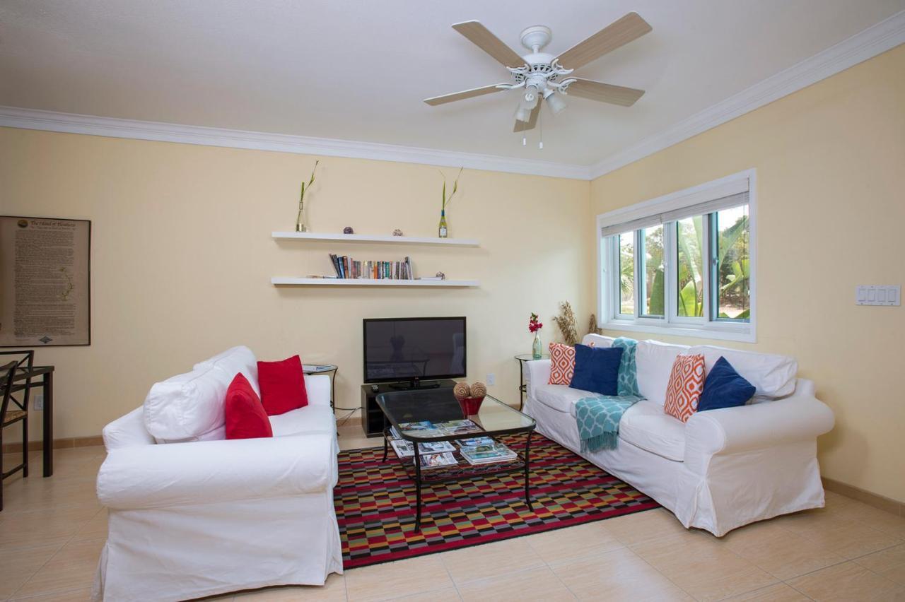 Sir Charles Guest House Palmetto Point Exteriér fotografie