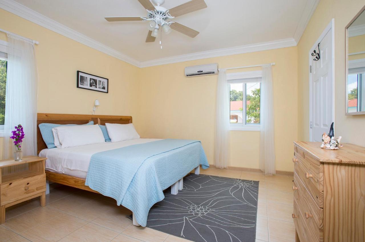 Sir Charles Guest House Palmetto Point Exteriér fotografie